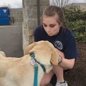 Meet your Posher, Camille